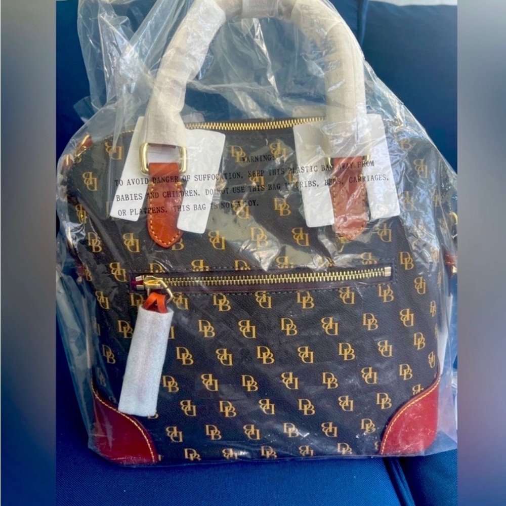 New Dooney Bourke purse